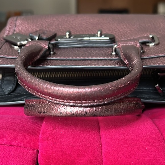 Coach Swagger Bag-EUC - Picture 8 of 15